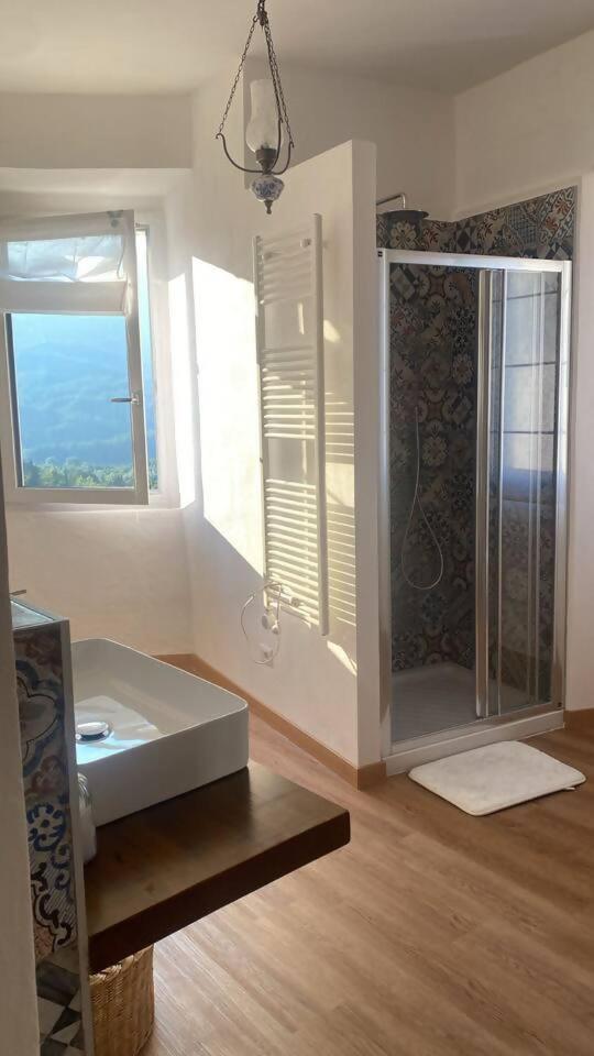 Charme Nel Borgo Appartamento Lina Corniglio Exterior foto